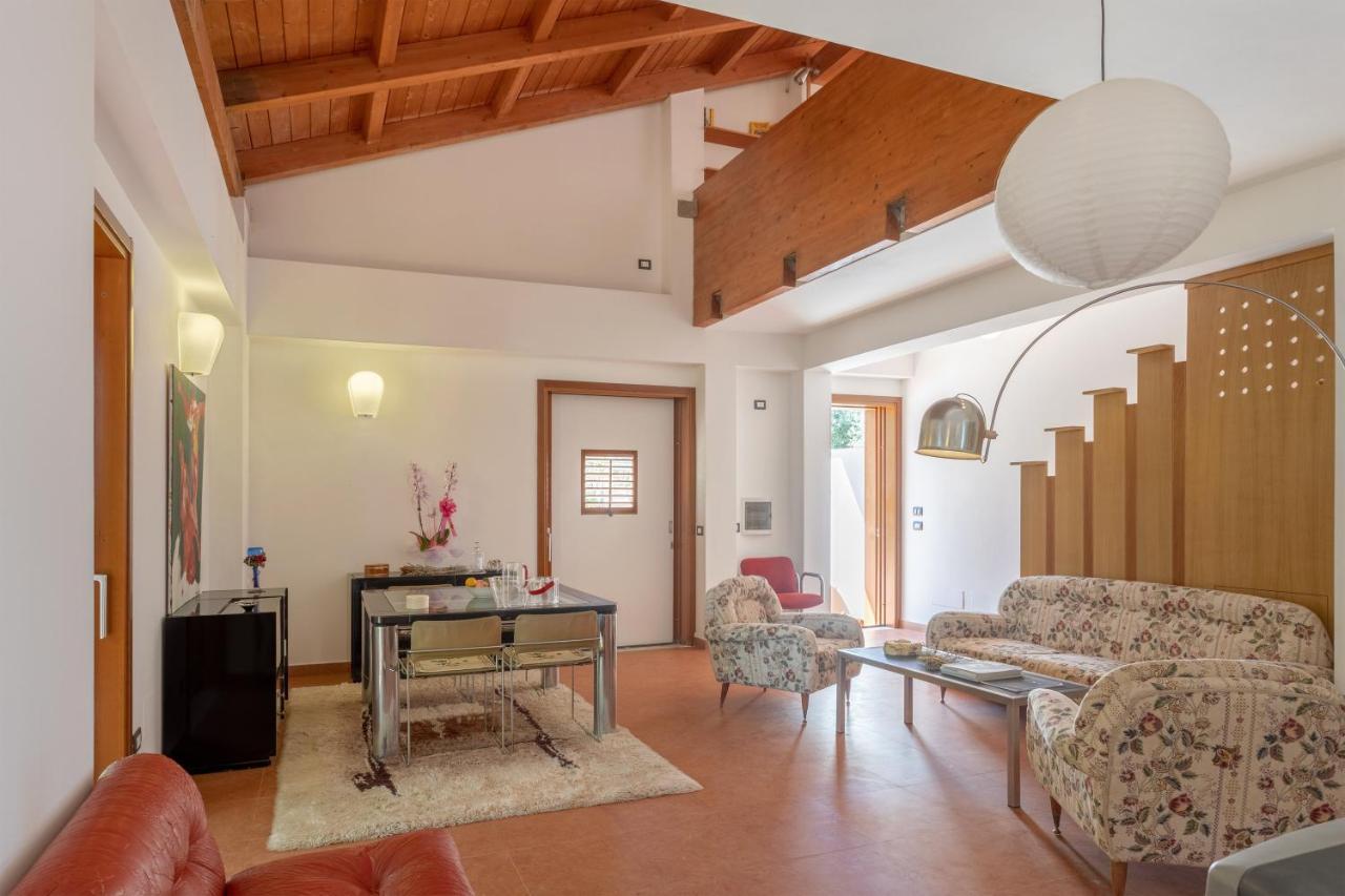 Villa Mendolia Ai Caracoli Termini Imerese Exterior foto