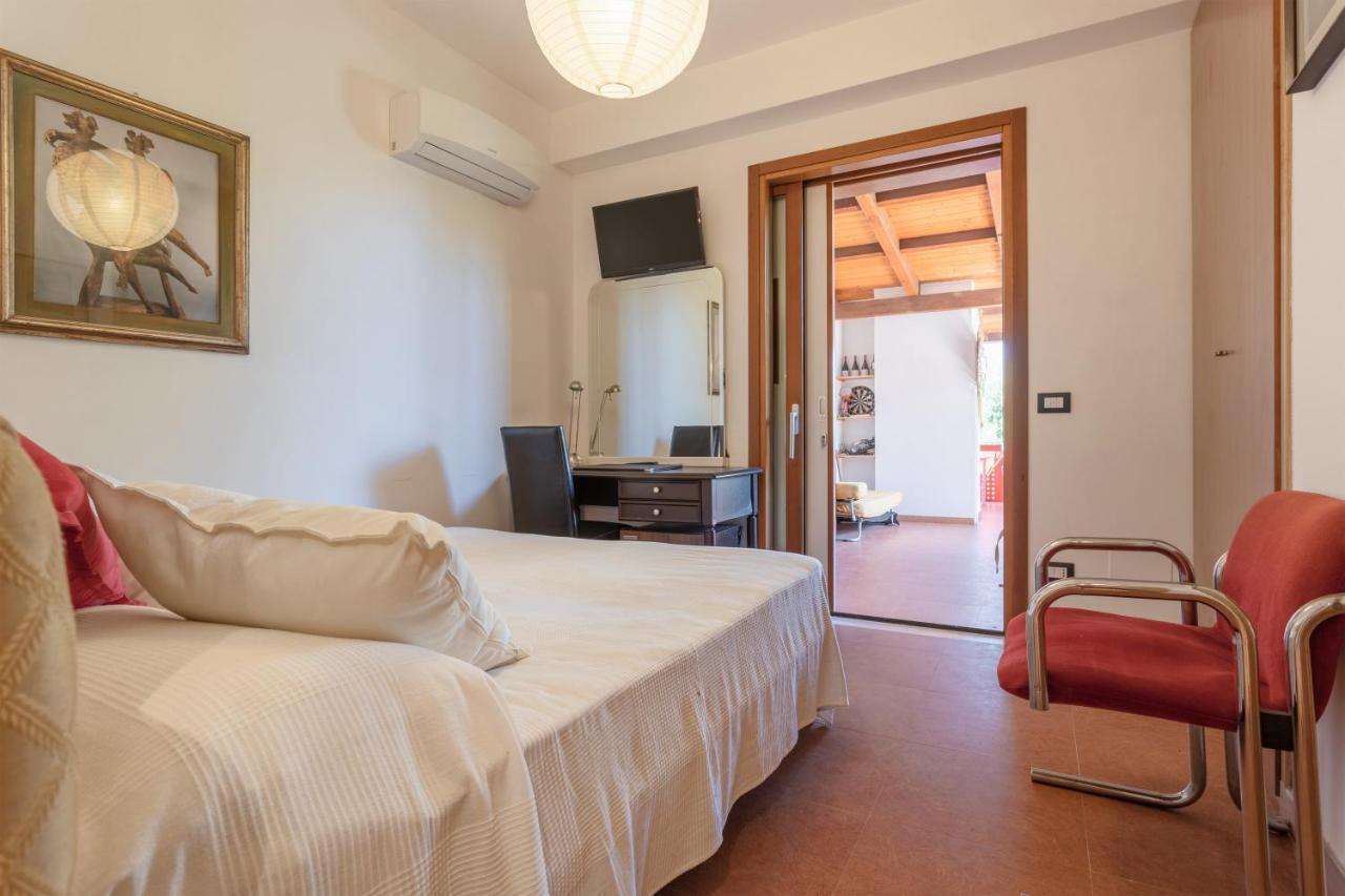Villa Mendolia Ai Caracoli Termini Imerese Exterior foto