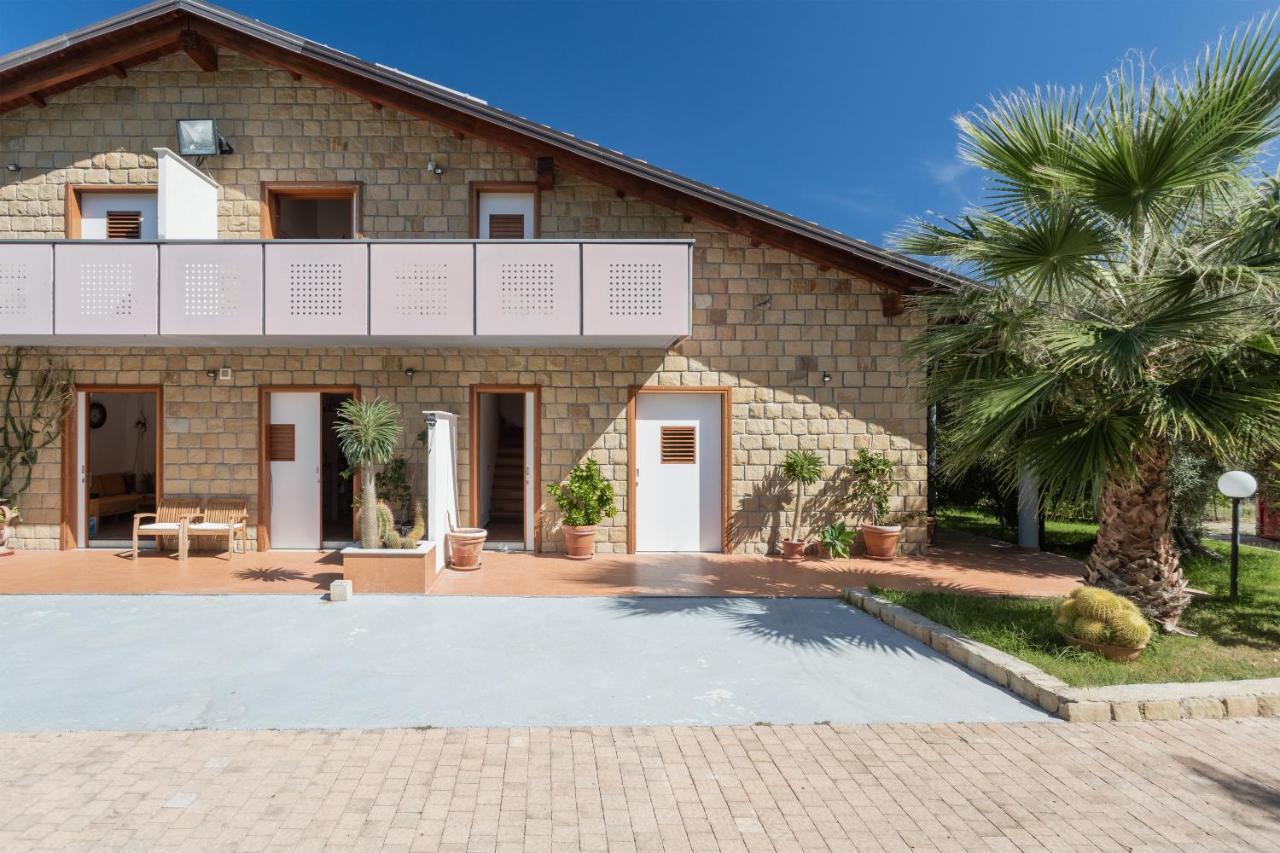 Villa Mendolia Ai Caracoli Termini Imerese Exterior foto
